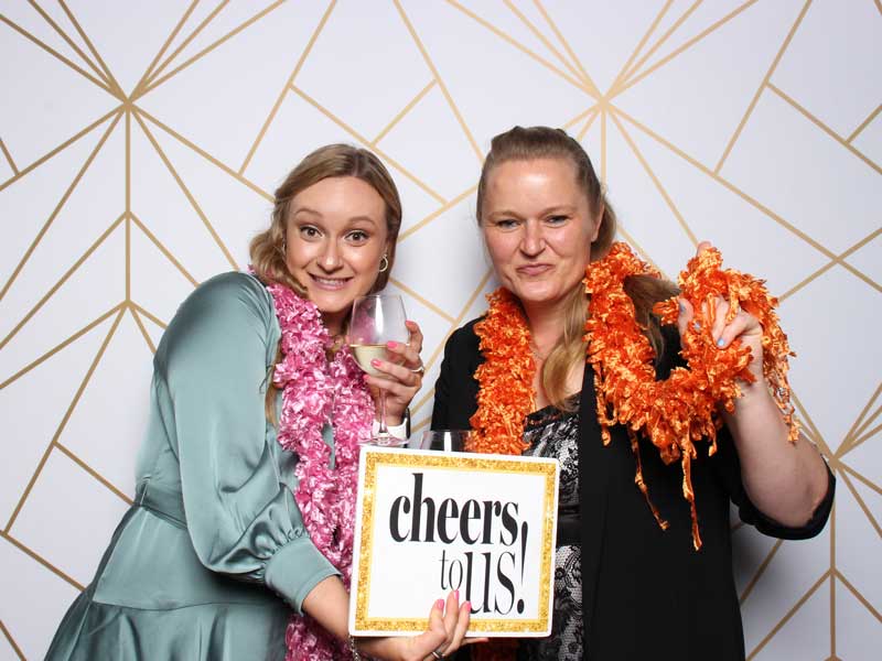 Oz Photo Booths - White and Gold Geometric Backdrop