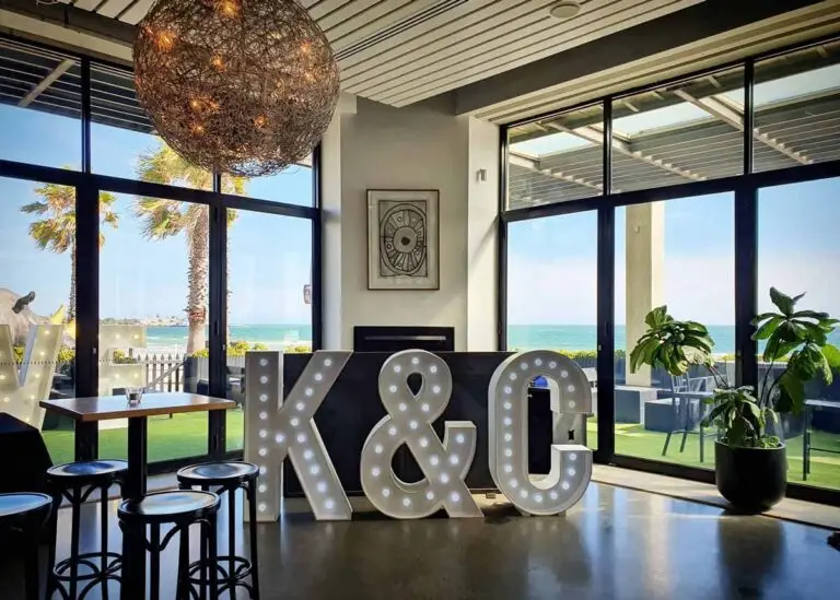Oz Photo Booths - Light Up Letters - K & C