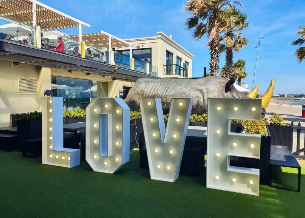 Oz Photo Booths - Giant LOVE Light Up Letters