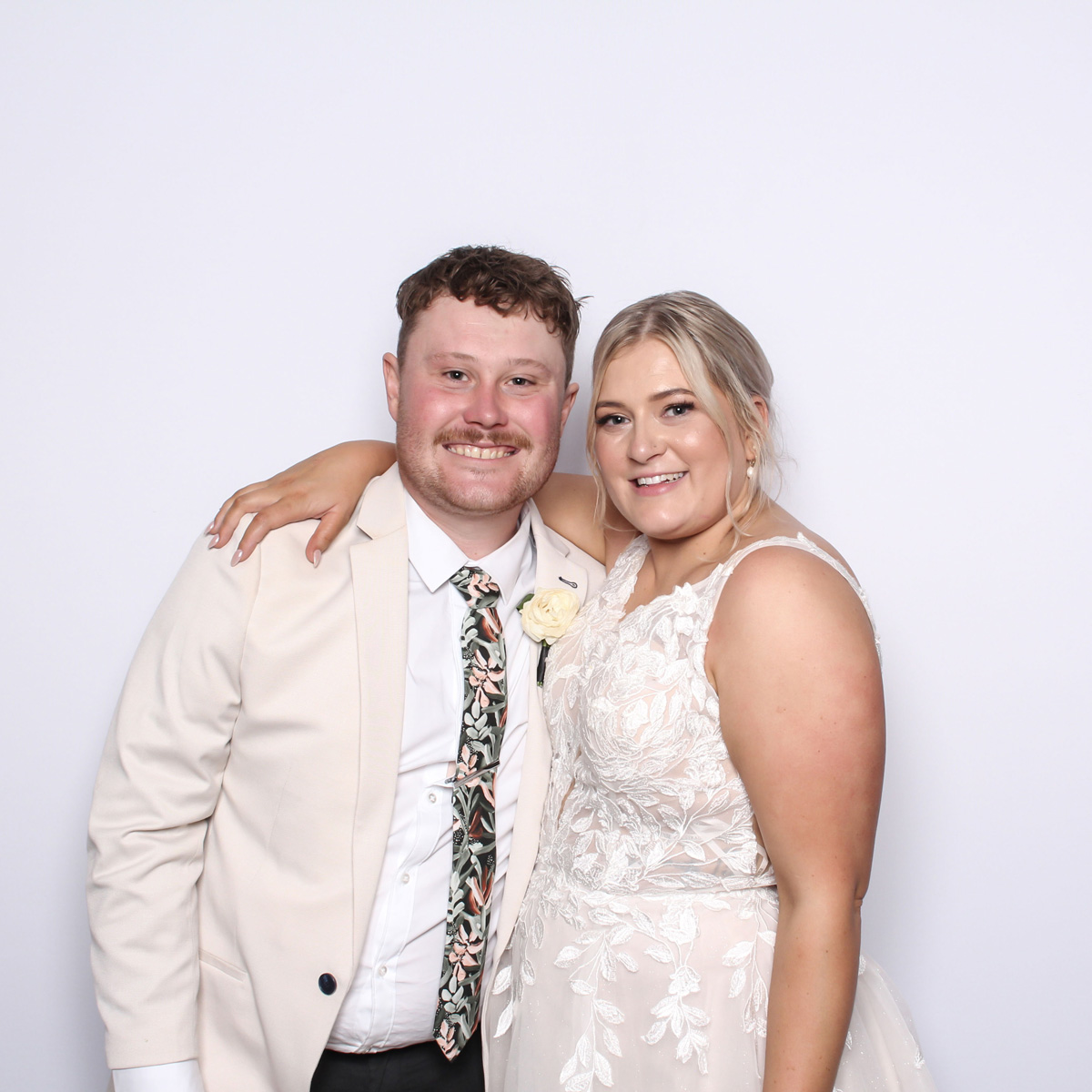 Oz Photo Booths - Rovi Robot Painter - Weddings - Photo Original4