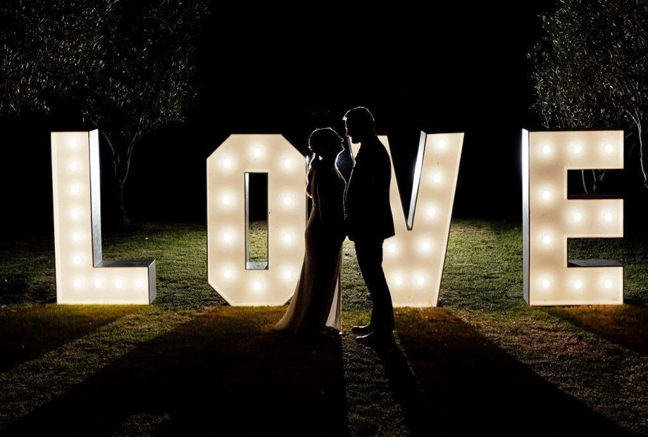 Oz Photo Booths - Giant Love Letters