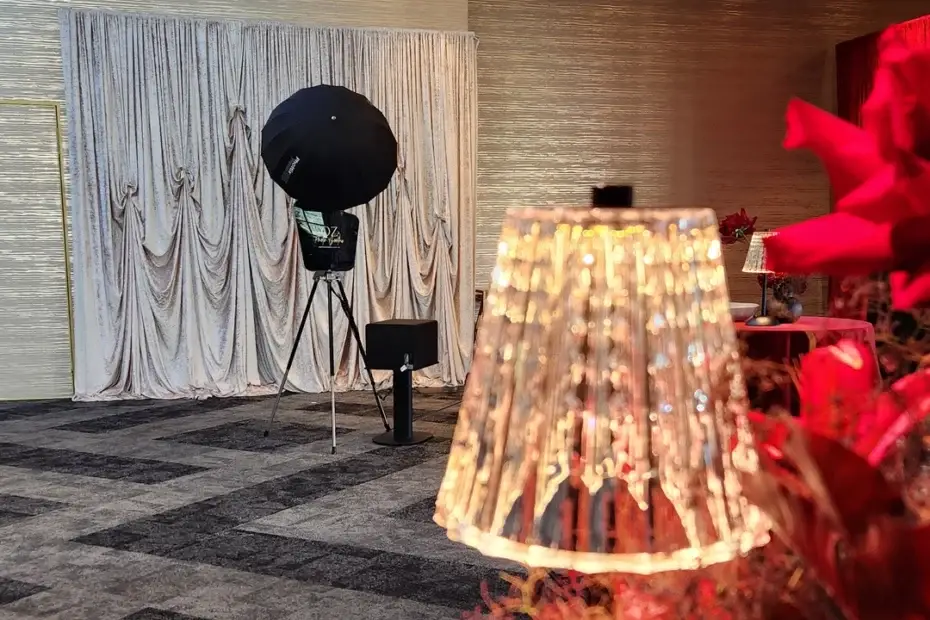 Photo Booth Checklist: What to Check Before Booking 2 Oz Photo Booths - Trendy Booth